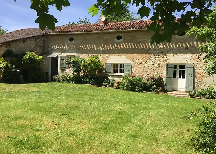 Ancienne Ferme Perigourdine 度假居